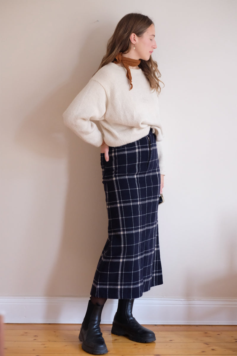 Wool skirt