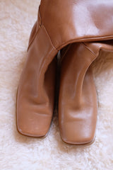 Buttery leather boots 37