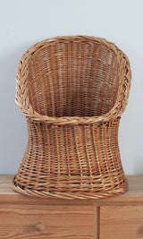 Vintage kids wicker chair